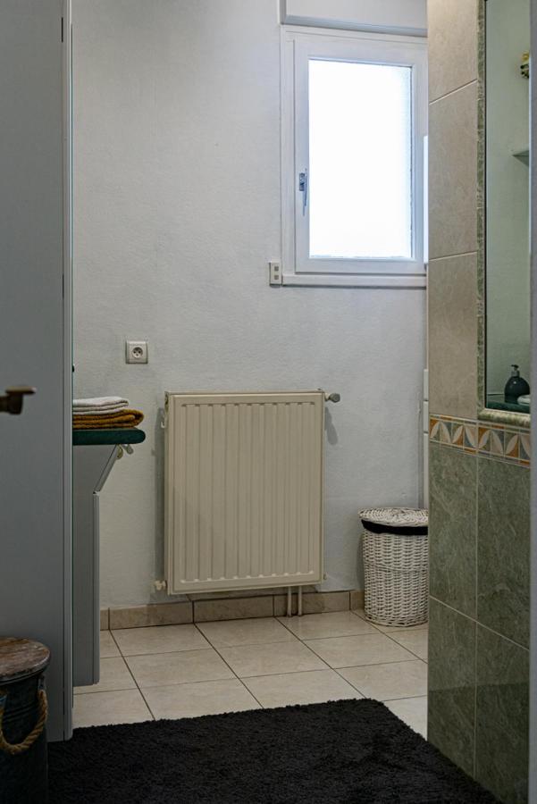 Chambres D Hotes Les Papillons Évron Zewnętrze zdjęcie